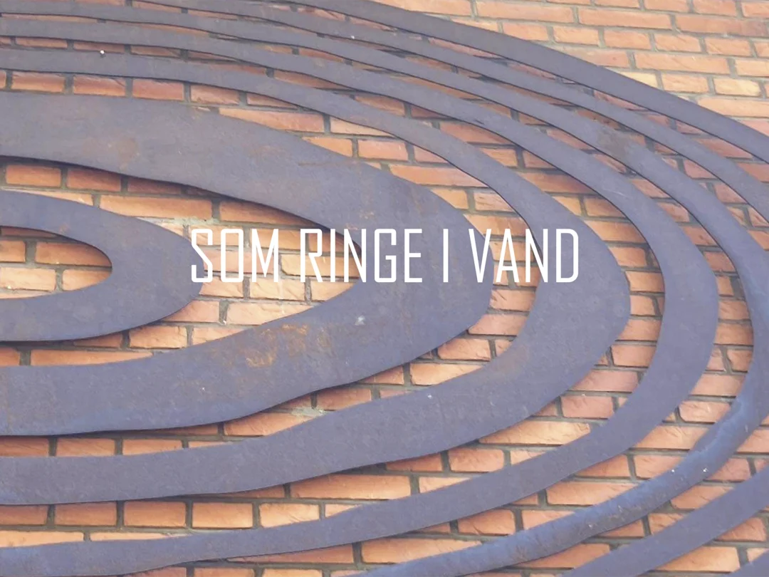 Som Ringe i Vand