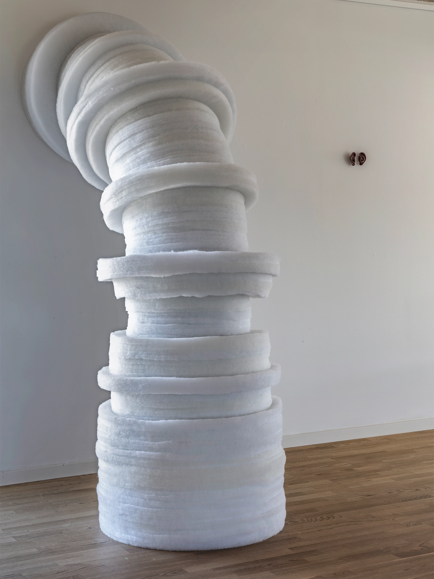 Measuring the Unknown I Udstillingen UDENFOR INDENFOR, Arresten Hjørring. foto: Olivia Valbak Kamrart